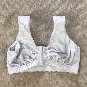 Caromed Recover Beautifully Bra White 34